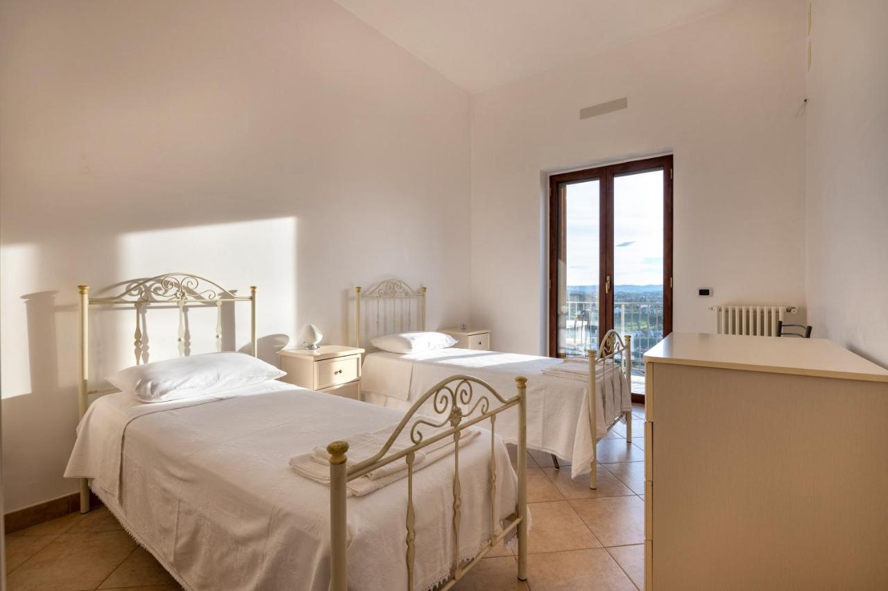 Апартаменты Casa Lucrezia 2 Чистернино Экстерьер фото